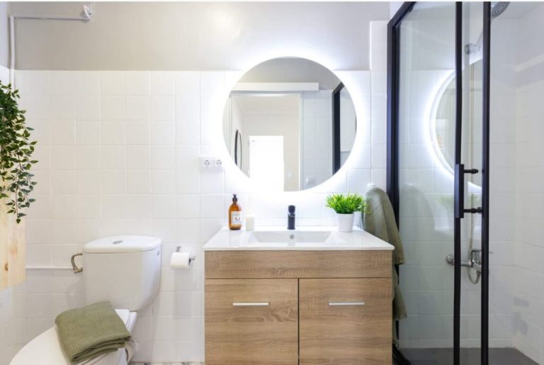 Detalle grifería baño